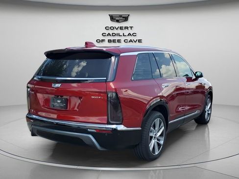 New 2026 Cadillac Vistiq Luxury image 9