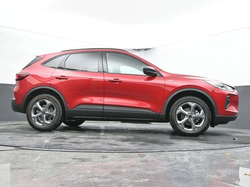 Used 2025 Ford Escape ST-Line w/ Cold Weather Package image 71