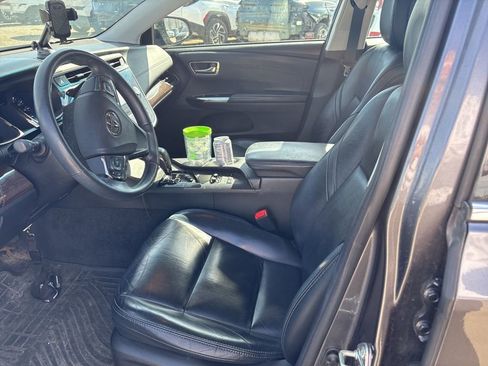 Used 2014 Toyota Avalon XLE Touring image 4