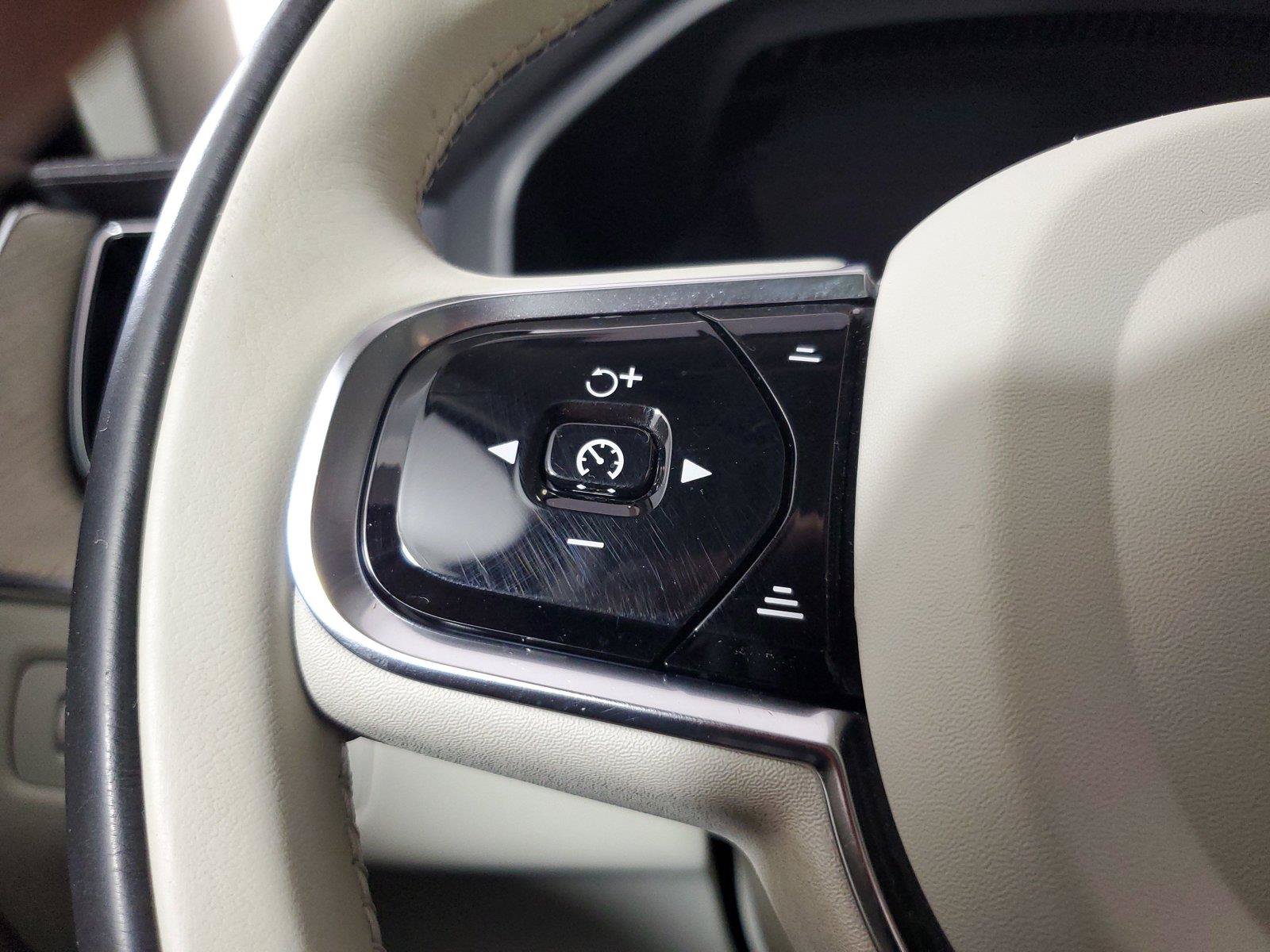 Used 2019 Volvo XC60 T5 Inscription AWD/4WD image 25