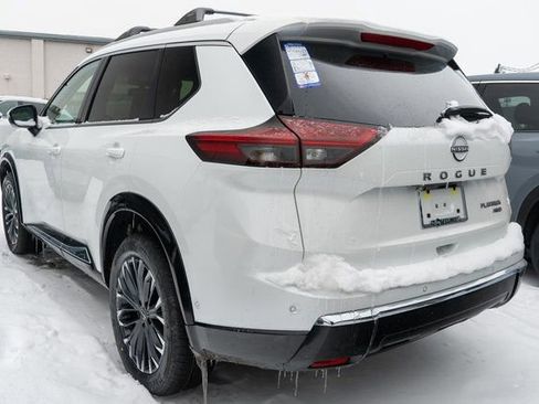 New 2026 Nissan Rogue Platinum image 5