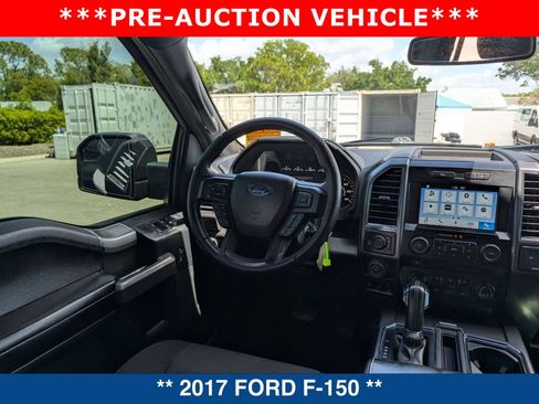 Used 2017 Ford F150 XLT w/ Equipment Group 302A Luxury image 16