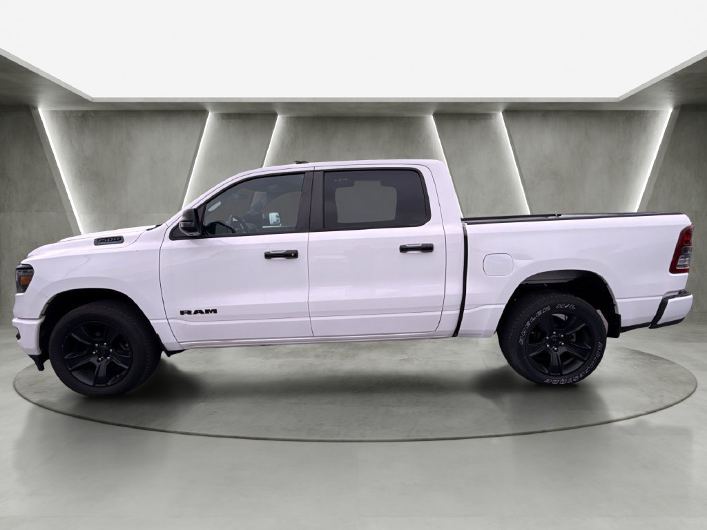 Used 2023 RAM 1500 4x4 Crew Cab image 7