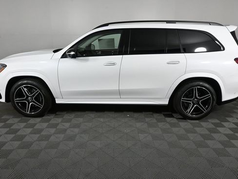 New 2026 Mercedes-Benz GLS 450 4MATIC image 3