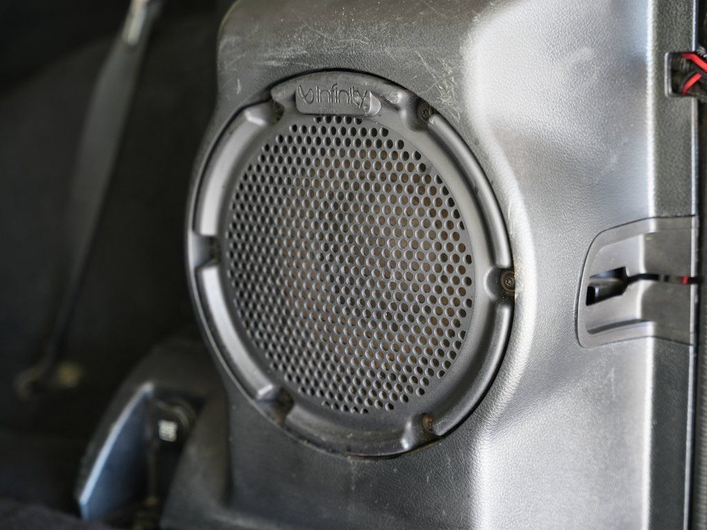 Used 2012 Jeep Wrangler Rubicon AWD/4WD image 35