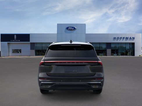 New 2026 Lincoln Nautilus Reserve w/ Jet Appearance Package AWD/4WD image 5