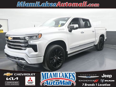 Used 2024 Chevrolet Silverado 1500 High Country w/ Technology Package image 1
