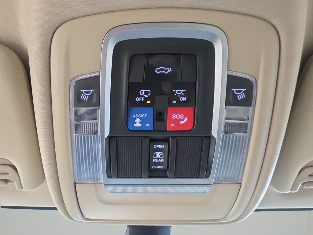 Used 2020 RAM 2500 Limited AWD/4WD image 31