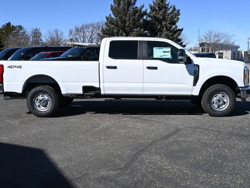 New 2026 Ford F250 XL w/ XL Off-Road Package AWD/4WD image 3