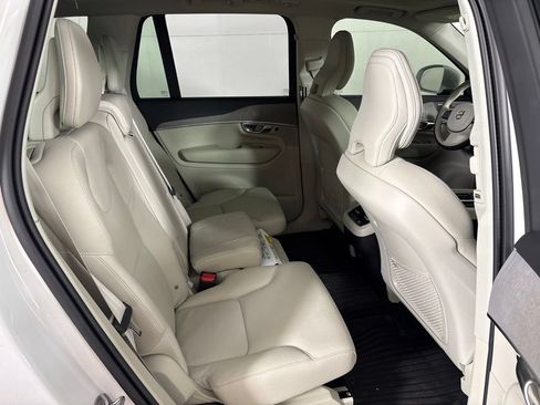 Used 2025 Volvo XC90 B6 Plus w/ Protection Package Premier AWD/4WD image 20