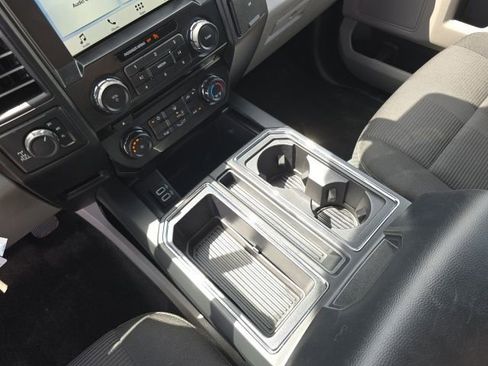 Certified 2017 Ford F150 XL w/ Equipment Group 101A Mid image 19