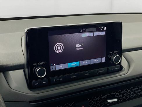Used 2024 Honda Accord EX image 19