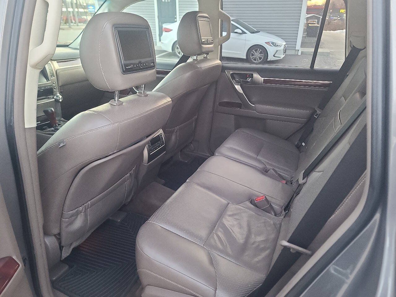 Used 2011 Lexus GX 460 w/ Comfort Plus Pkg AWD/4WD image 12