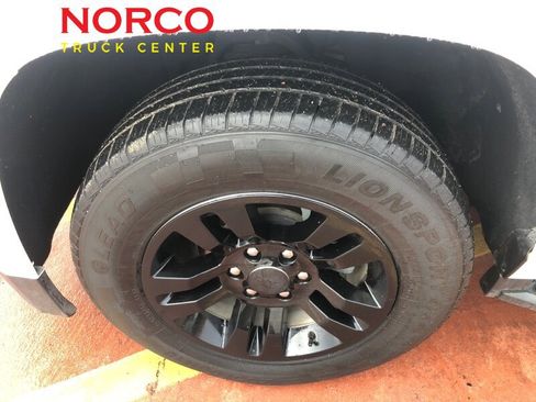 Used 2018 Chevrolet Tahoe LS w/ Max Trailering Package image 13