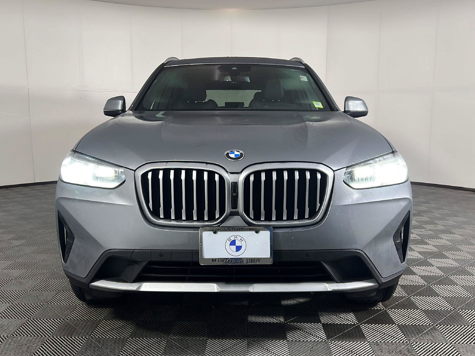 Used 2023 BMW X3 xDrive30i w/ Convenience Package AWD/4WD image 13