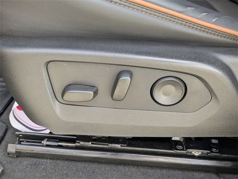 Used 2026 GMC Canyon AT4 w/ AT4 Premium Package image 18