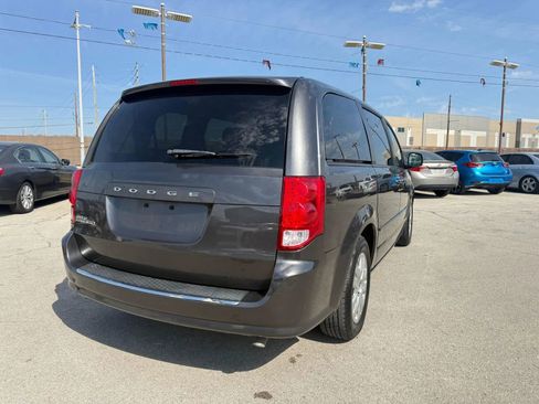 Used 2015 Dodge Grand Caravan SE w/ Quick Order Package 29E SE image 5