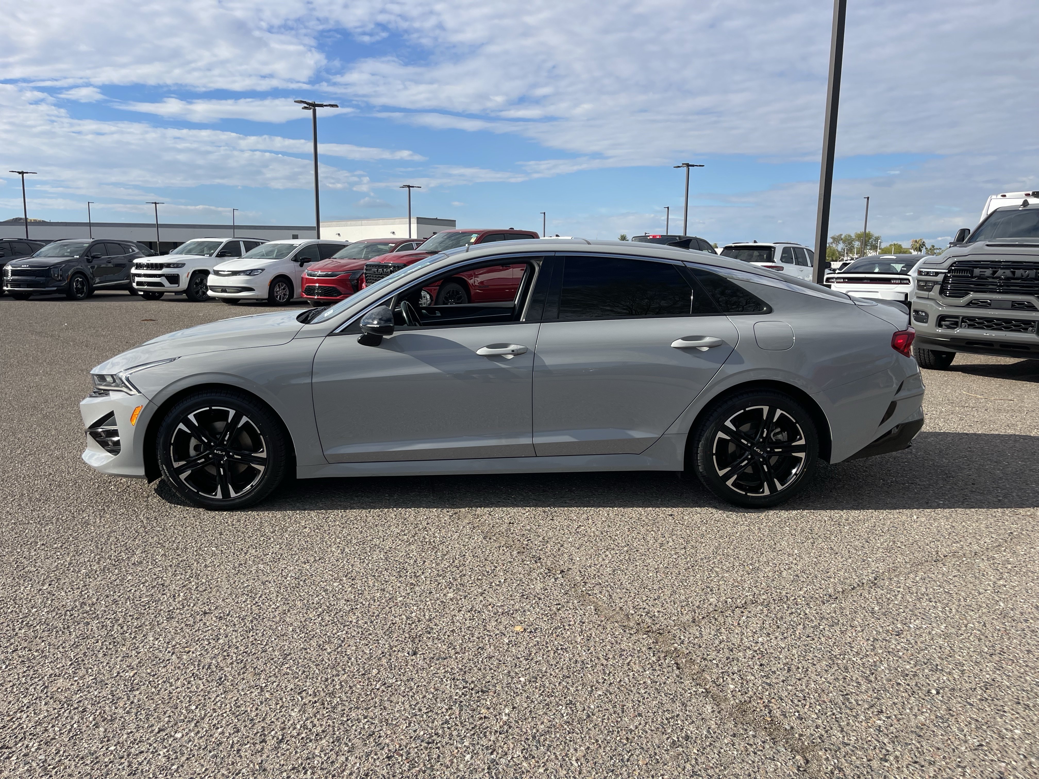 Used 2022 Kia K5 GT-Line w/ GT-Line FWD Premium Package image 3