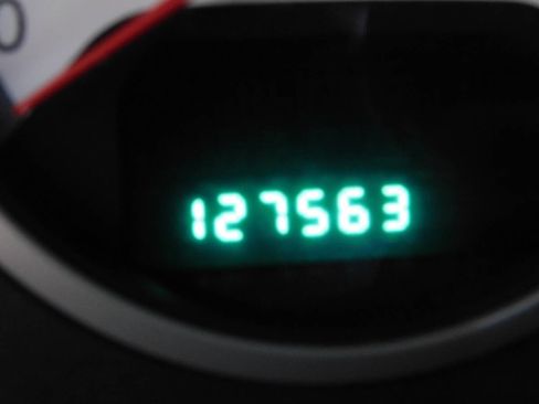 Used 2010 Dodge Grand Caravan SXT w/ Family Value Group image 12