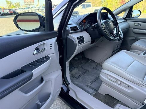 Used 2015 Honda Odyssey Touring image 28