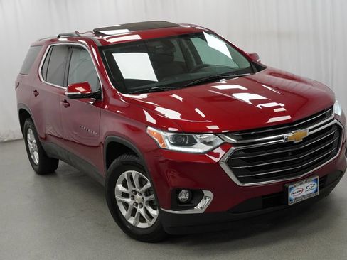 Used 2018 Chevrolet Traverse LT FWD image 42