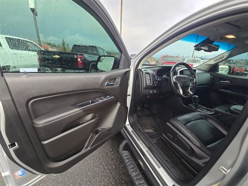 Used 2017 GMC Canyon SLT image 15