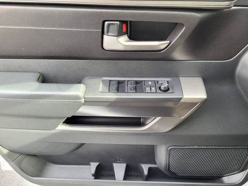 Certified 2025 Toyota Sequoia SR5 image 27