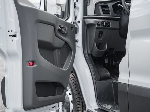 New 2026 Ford Transit 250 148 Medium Roof image 13