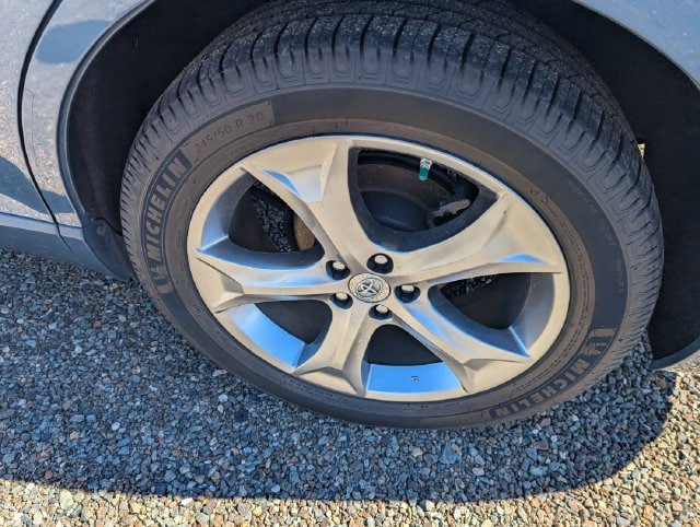 Used 2011 Toyota Venza w/ Premium Pkg #2 FWD image 10