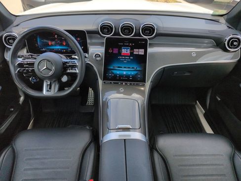 Used 2025 Mercedes-Benz GLC 43 AMG 4MATIC image 15