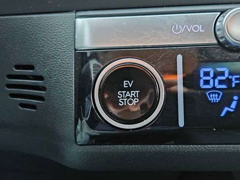 Used 2025 Hyundai Ioniq 6 SE image 34