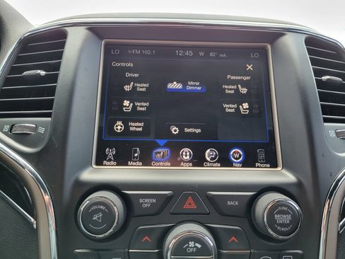 Used 2016 Jeep Grand Cherokee Limited 75th Anniversary AWD/4WD image 23