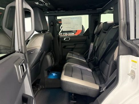 New 2025 Ford Bronco Outer Banks w/ Sasquatch Package image 15