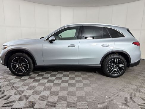 Used 2026 Mercedes-Benz GLC 300 4MATIC image 2