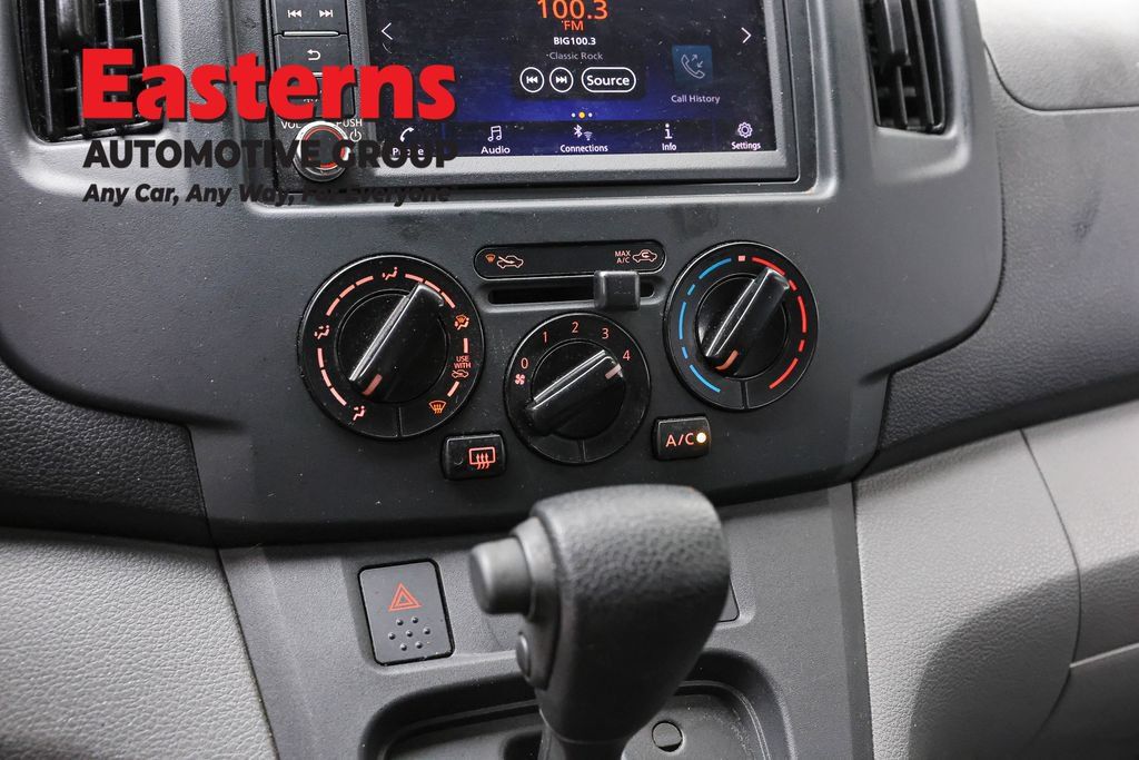 Used 2020 Nissan NV200 SV w/ Back Door Glass Package FWD image 21