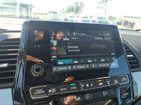 Used 2020 Honda Odyssey Elite image 13