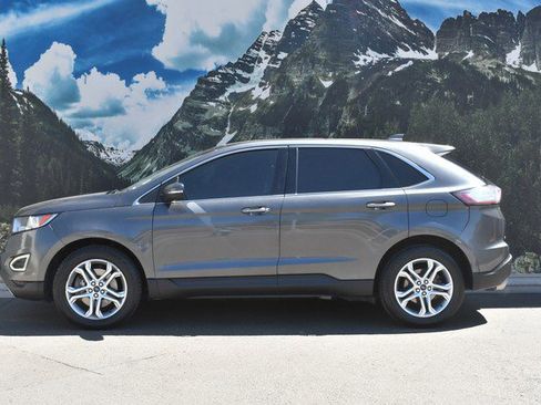 Used 2015 Ford Edge Titanium image 7