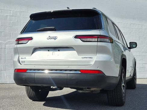 Used 2024 Jeep Grand Cherokee L Limited AWD/4WD image 36
