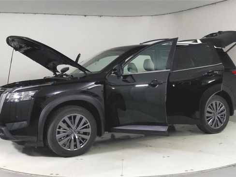 Certified 2023 Nissan Pathfinder SL w/ SL Premium Package image 12