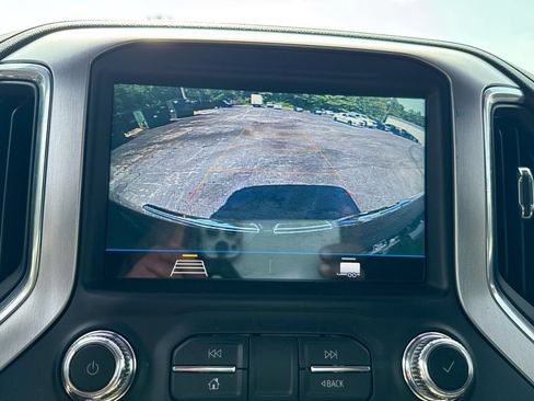Used 2021 GMC Sierra 1500 SLE RWD image 28