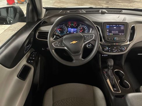 Certified 2022 Chevrolet Equinox LS w/ LS Convenience Package image 14