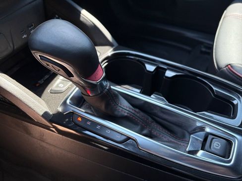 Used 2025 Chevrolet TrailBlazer RS w/ Convenience Package image 28