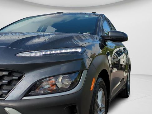 Certified 2022 Hyundai Kona SE FWD image 22