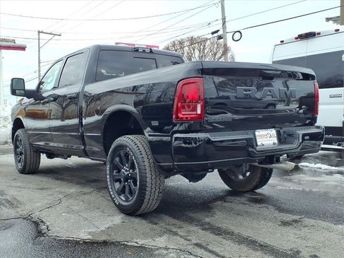 Used 2025 RAM 2500 Laramie w/ Night Edition image 18