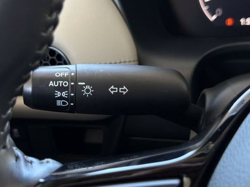 Certified 2024 Honda HR-V EX-L image 33