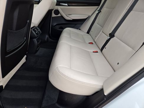 Used 2013 BMW X3 xDrive28i image 10