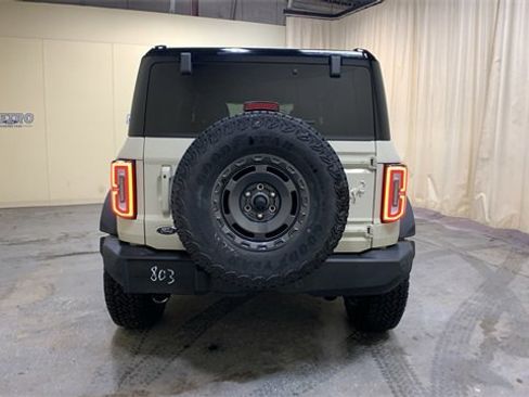 Certified 2025 Ford Bronco Outer Banks w/ Sasquatch Package image 4