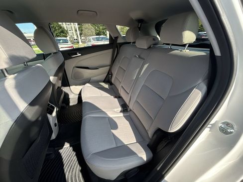 Used 2021 Hyundai Tucson SEL AWD/4WD image 24