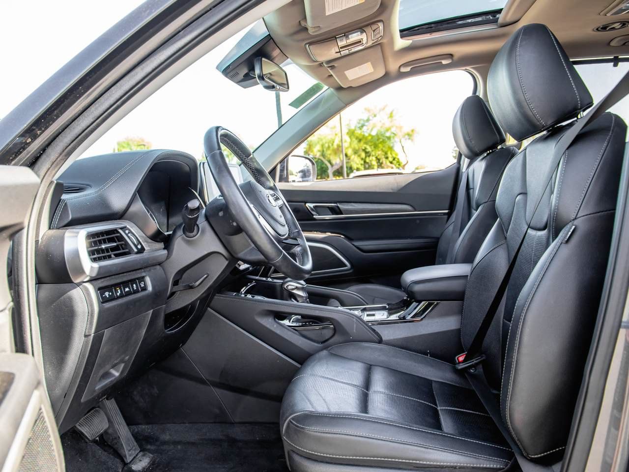 Used 2021 Kia Telluride EX w/ EX Premium Package AWD/4WD image 7