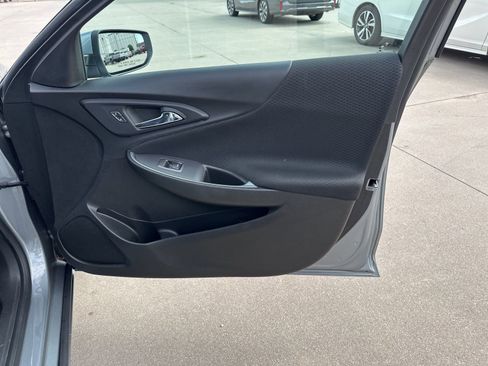 Used 2023 Chevrolet Malibu LT image 20